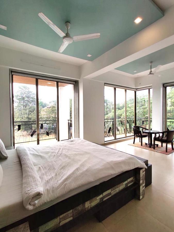 Karma - By Pine Villas Lonavala Eksteriør bilde